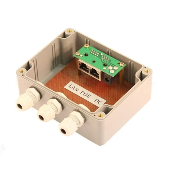 OSNOVO Midspan-1/PW Уличный пассивный PoE-инжектор/PoE-сплиттер. Предназначен для питания оконечных сетевых устройств. Напряжение PoE - до 57V(конт. 4,5 (+), 7,8 (-)). Fast Ethernet. Максимальный ток